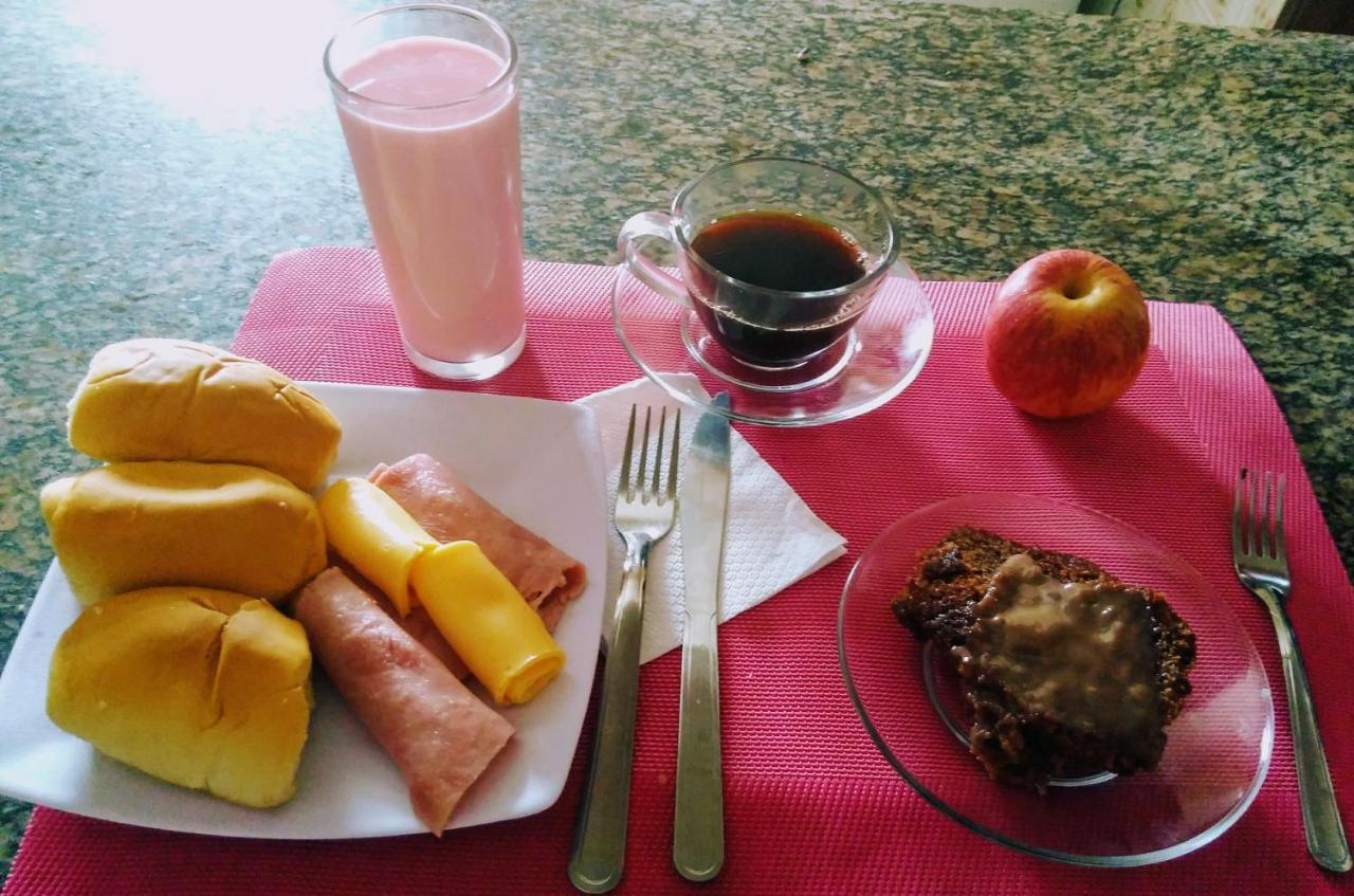 Guest house Brisa De Iracema &